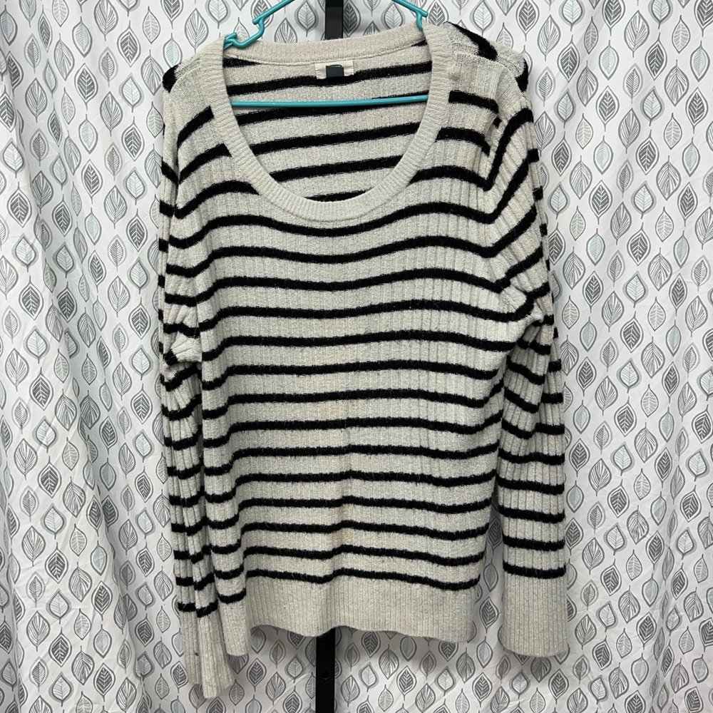 Old navy XL sweater